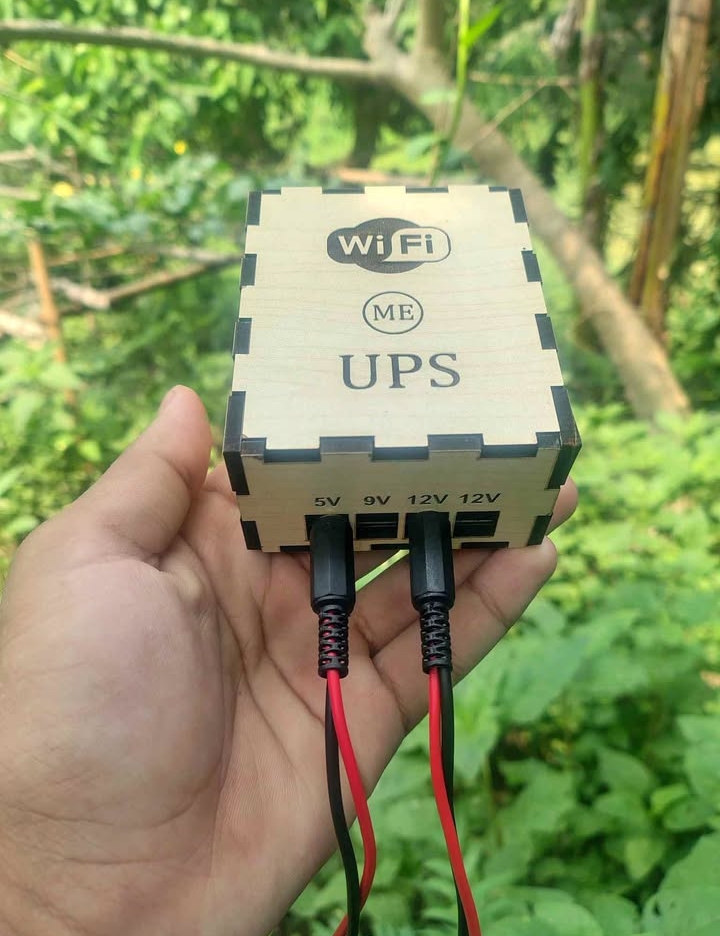 Mini Ups